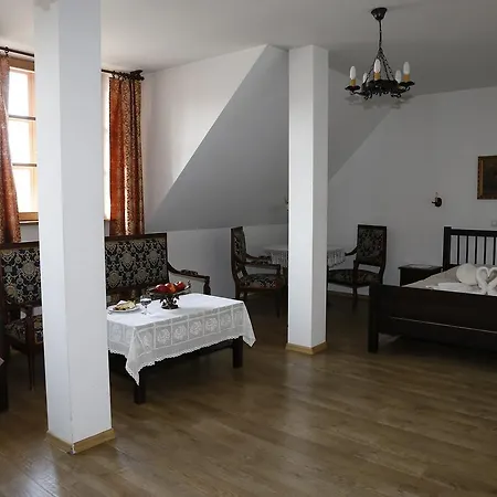 Nocleg ze śniadaniem Miasteczko Galicyjskie 2*